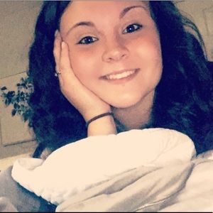 Meet your Posher, Tara